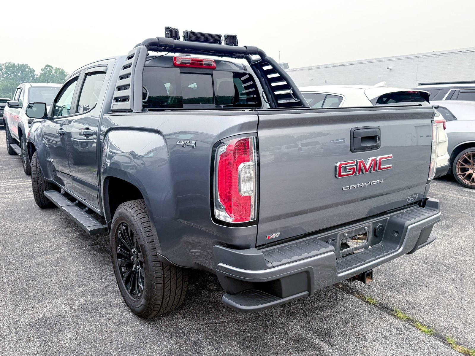 Used 2021 GMC Canyon Elevation w/ High Elevation Package AWD/4WD image 4