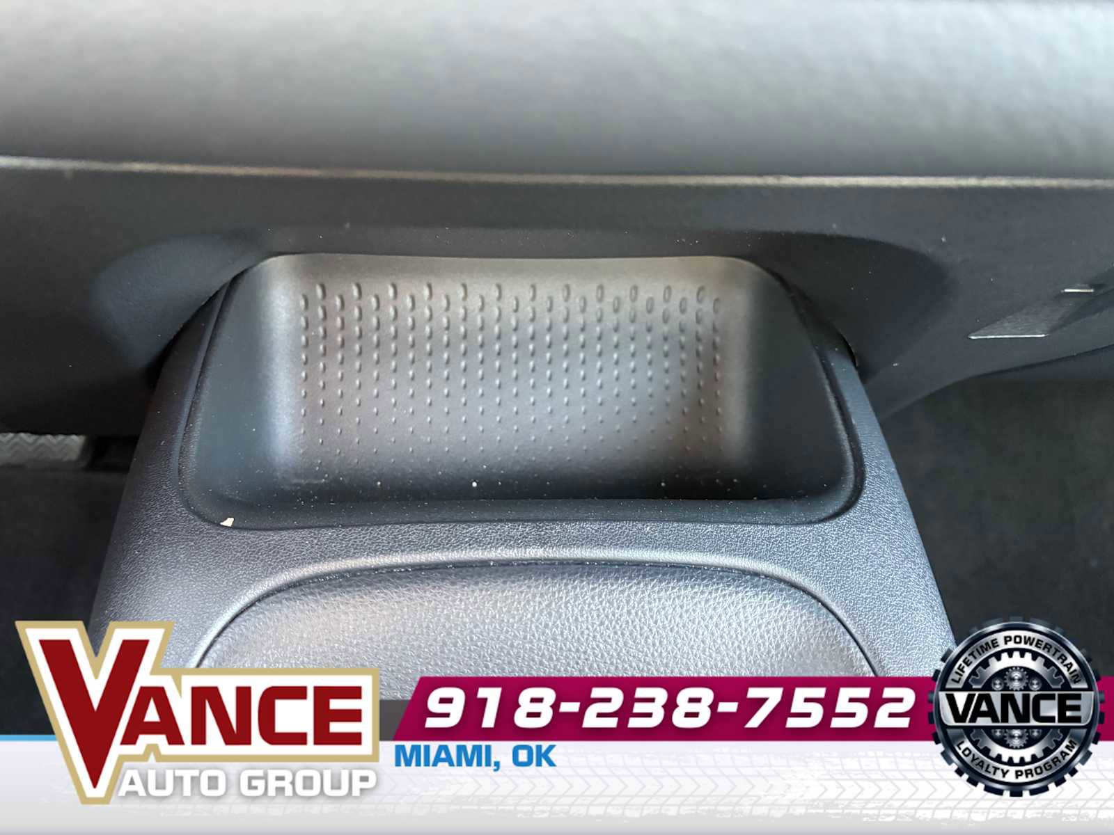 Used 2022 Toyota Corolla LE image 23