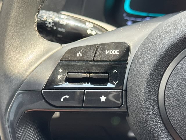 Used 2025 Hyundai Elantra Sport FWD image 26