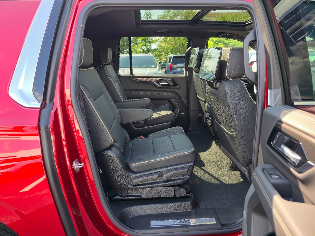 New 2026 GMC Yukon XL Elevation w/ Elevation Premium Package AWD/4WD image 27