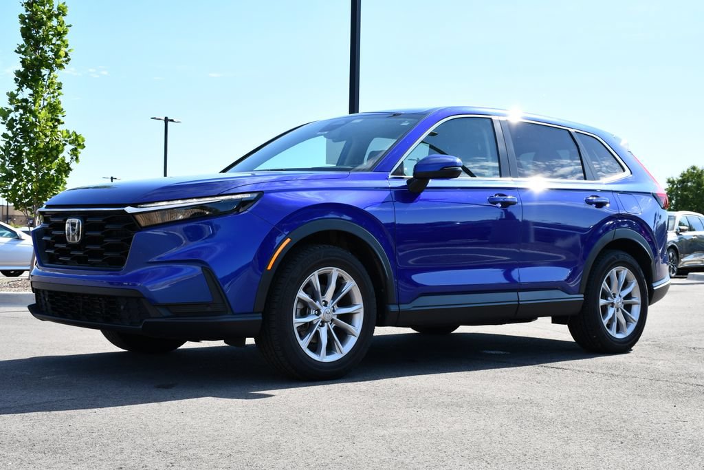 Used 2023 Honda CR-V EX-L image 3