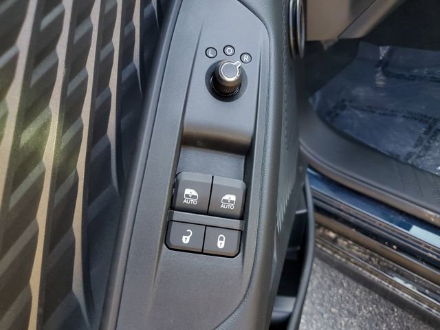 New 2025 Dodge Charger Daytona R/T w/ Sun & Sound Package image 17