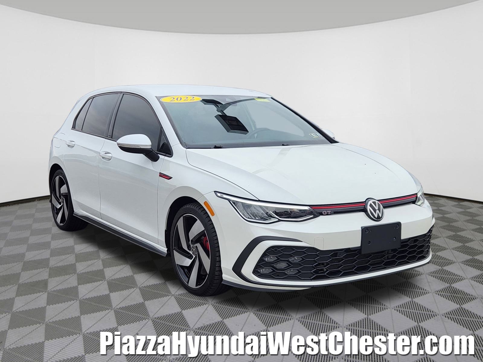 Used 2022 Volkswagen GTI S image 1