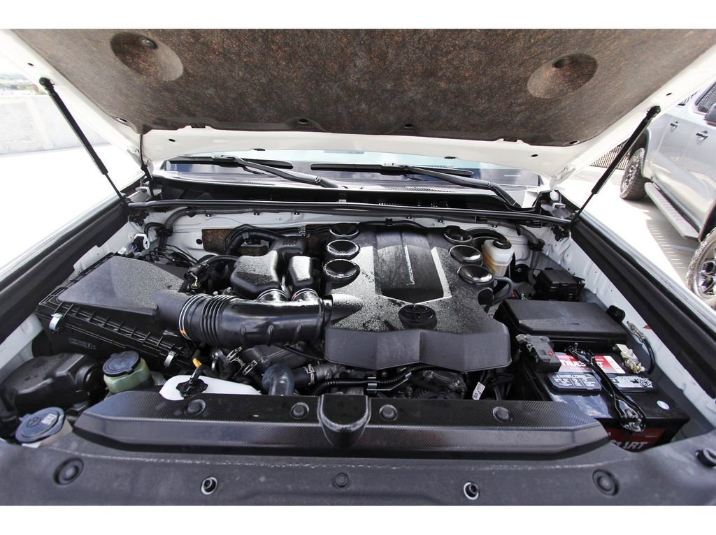 Used 2022 Toyota 4Runner SR5 image 31