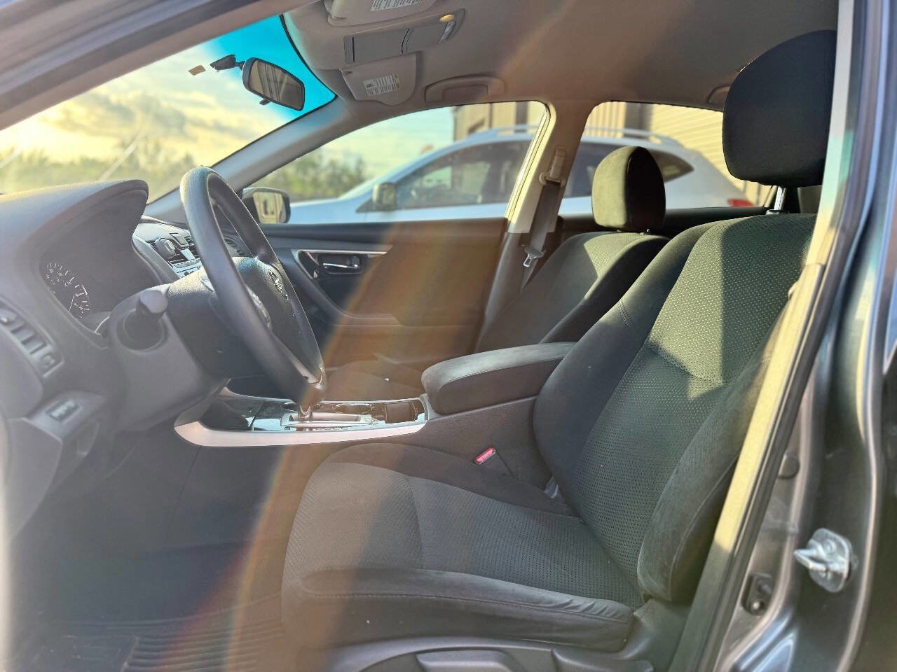 Used 2014 Nissan Altima 2.5 image 11