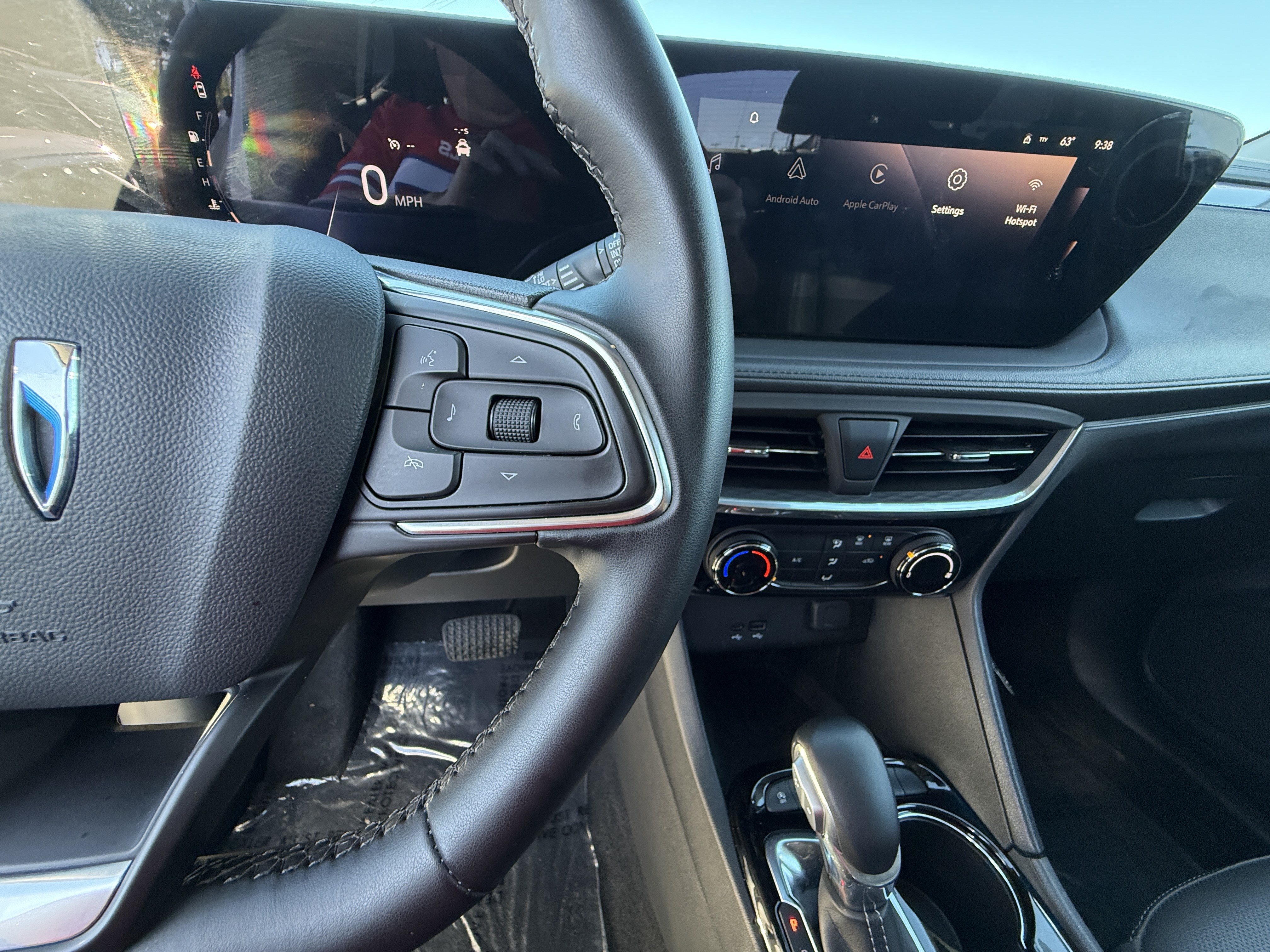 Used 2024 Buick Encore GX Sport Touring FWD image 20