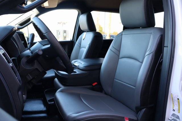 Used 2025 RAM 3500 Tradesman image 10