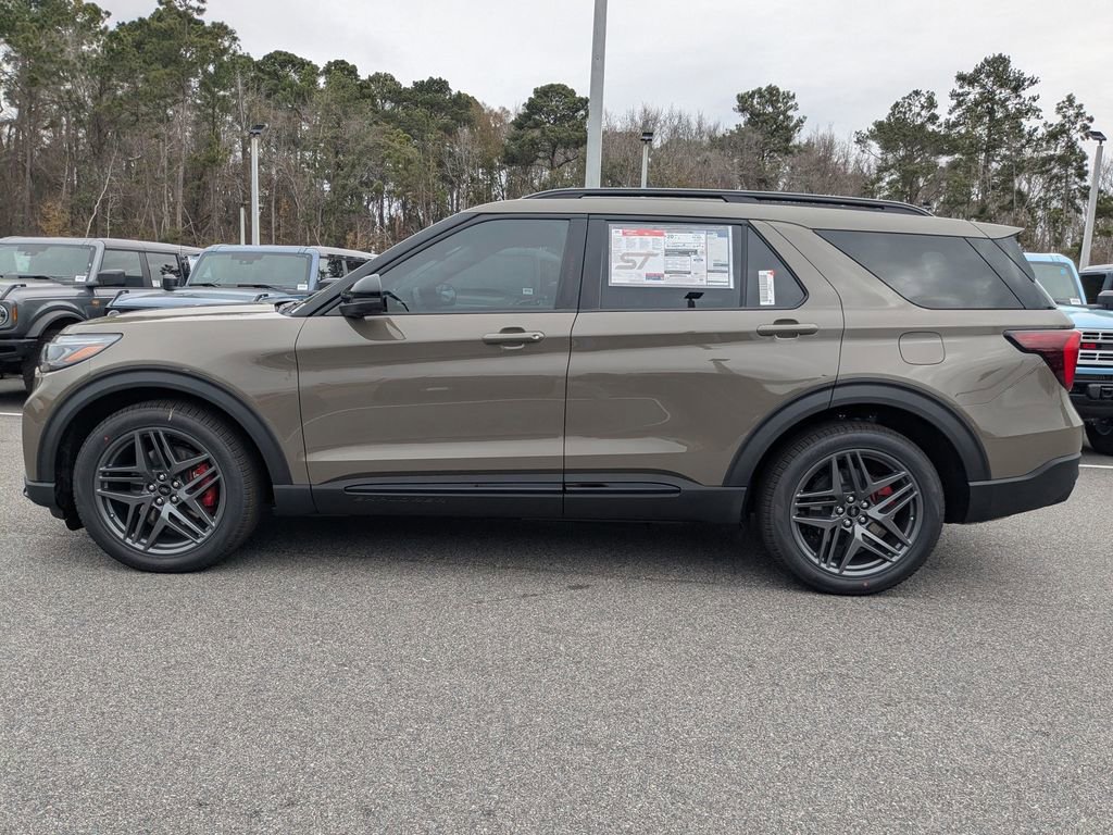 New 2026 Ford Explorer ST w/ Sun And Sound Package image 6