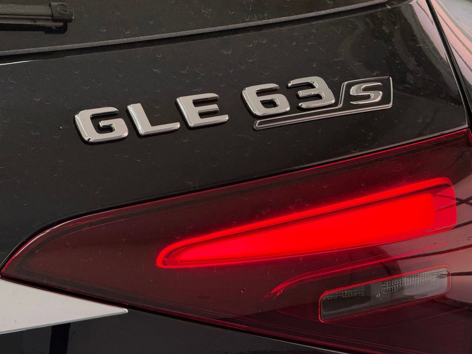 New 2026 Mercedes-Benz GLE 63 AMG S image 24