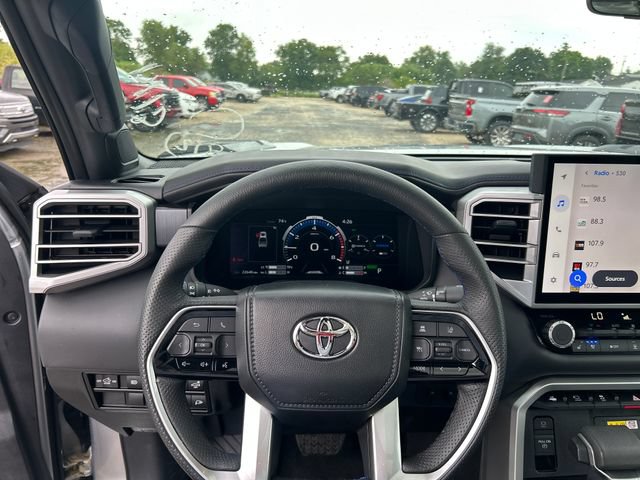 Used 2023 Toyota Tundra Platinum AWD/4WD image 13
