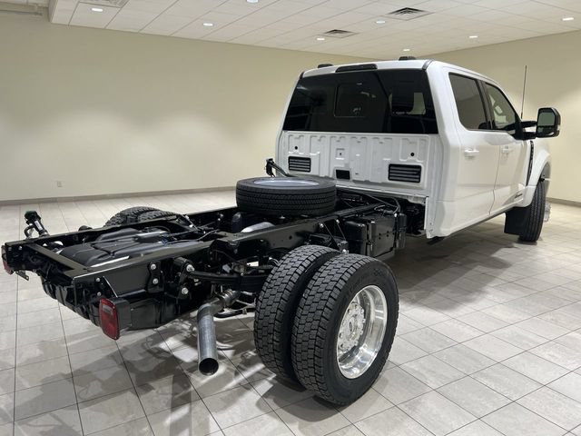 New 2027 Ford F550 4x4 Crew Cab image 5
