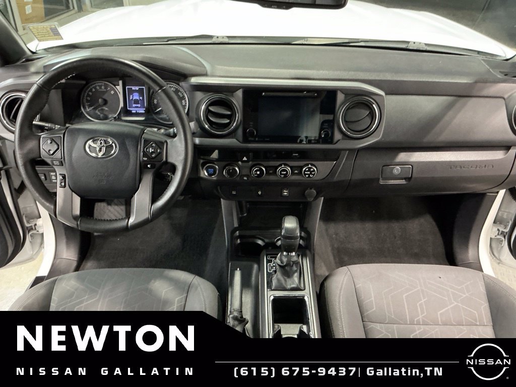Used 2017 Toyota Tacoma TRD Off-Road w/ Tow Package (A/T) AWD/4WD image 17