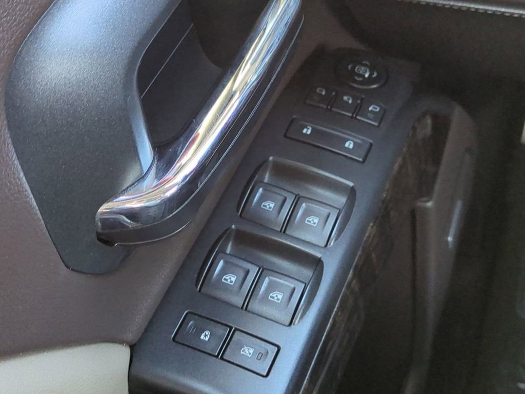 Used 2015 GMC Sierra 3500 Denali w/ Duramax Plus Package image 26