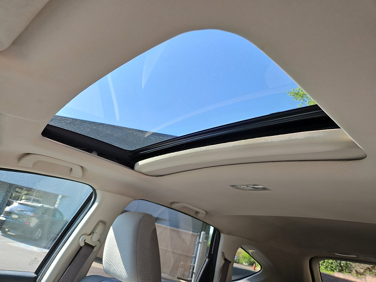 Used 2016 Honda CR-V EX image 14