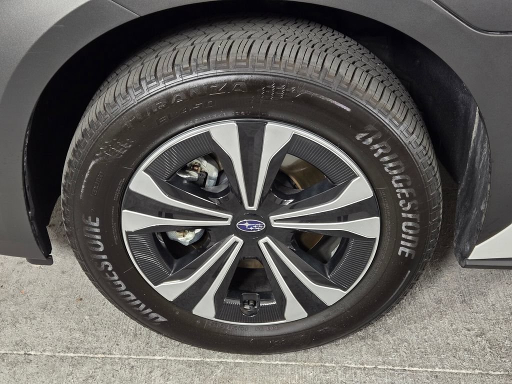 Certified 2025 Subaru Solterra AWD/4WD image 14