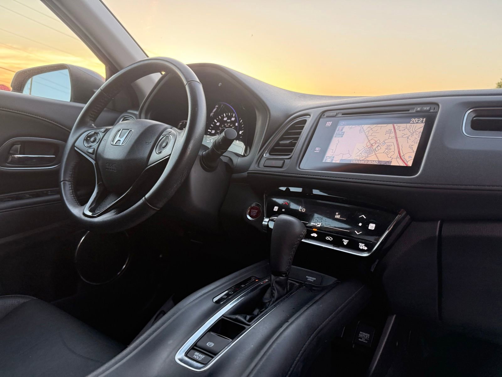 Used 2016 Honda HR-V EX-L image 35