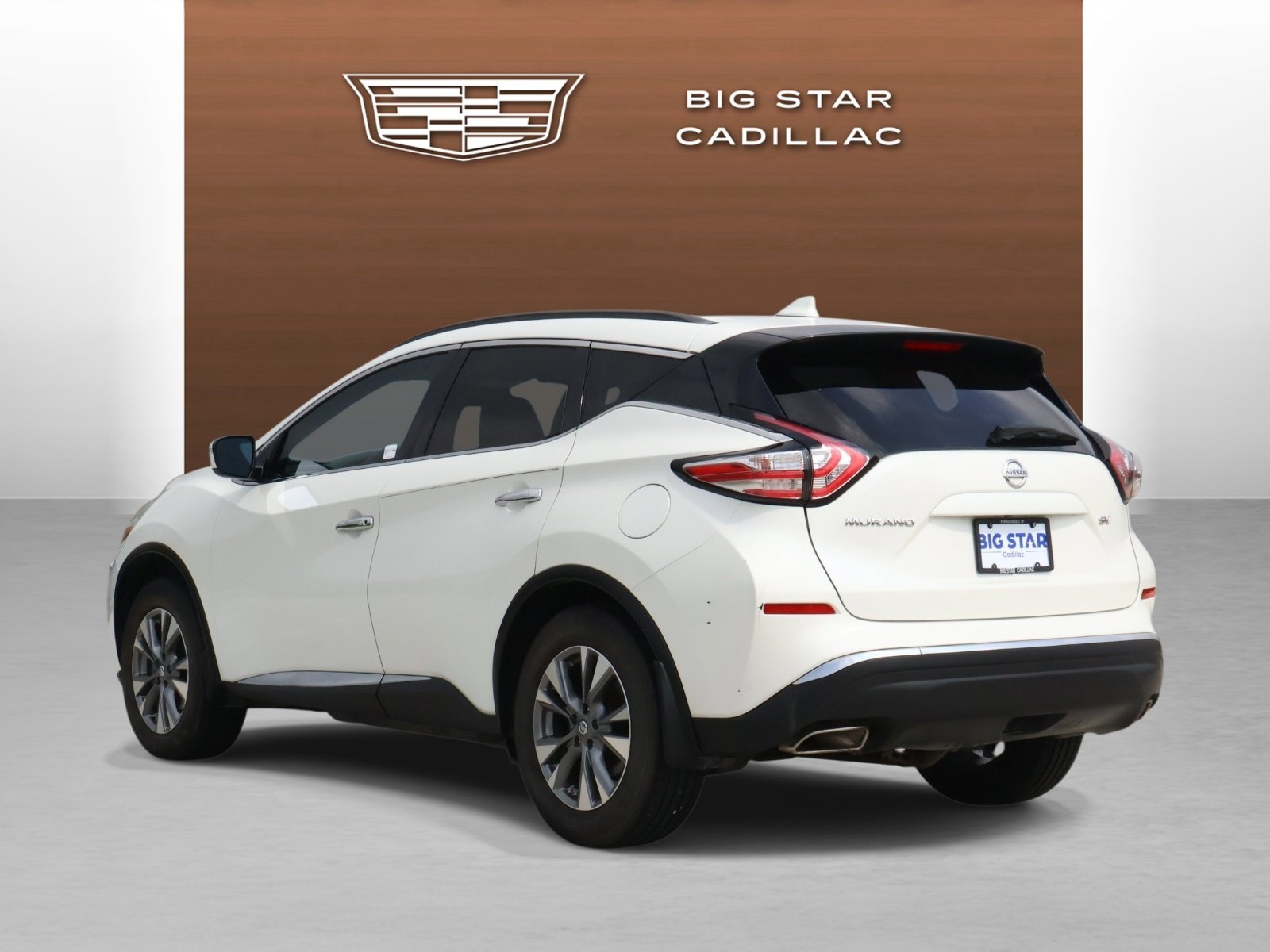 Used 2018 Nissan Murano SV FWD image 3