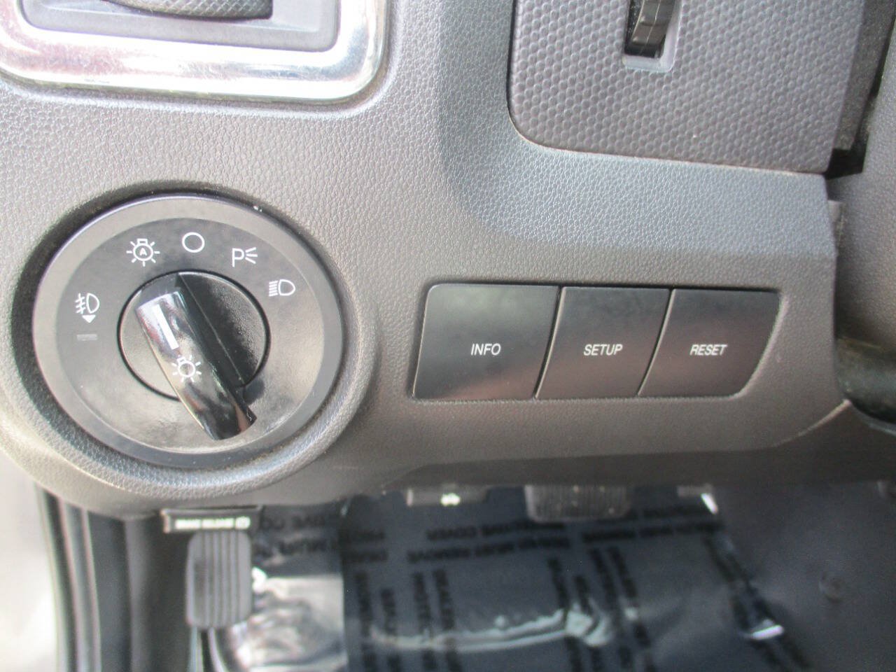 Used 2012 Ford Escape Limited AWD/4WD image 21