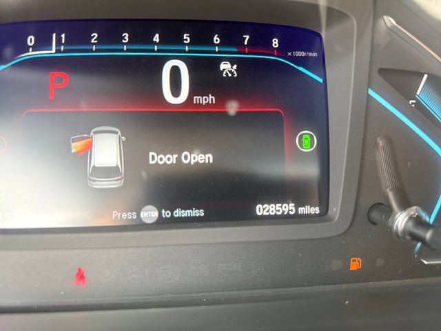 Certified 2024 Honda Odyssey Touring image 13