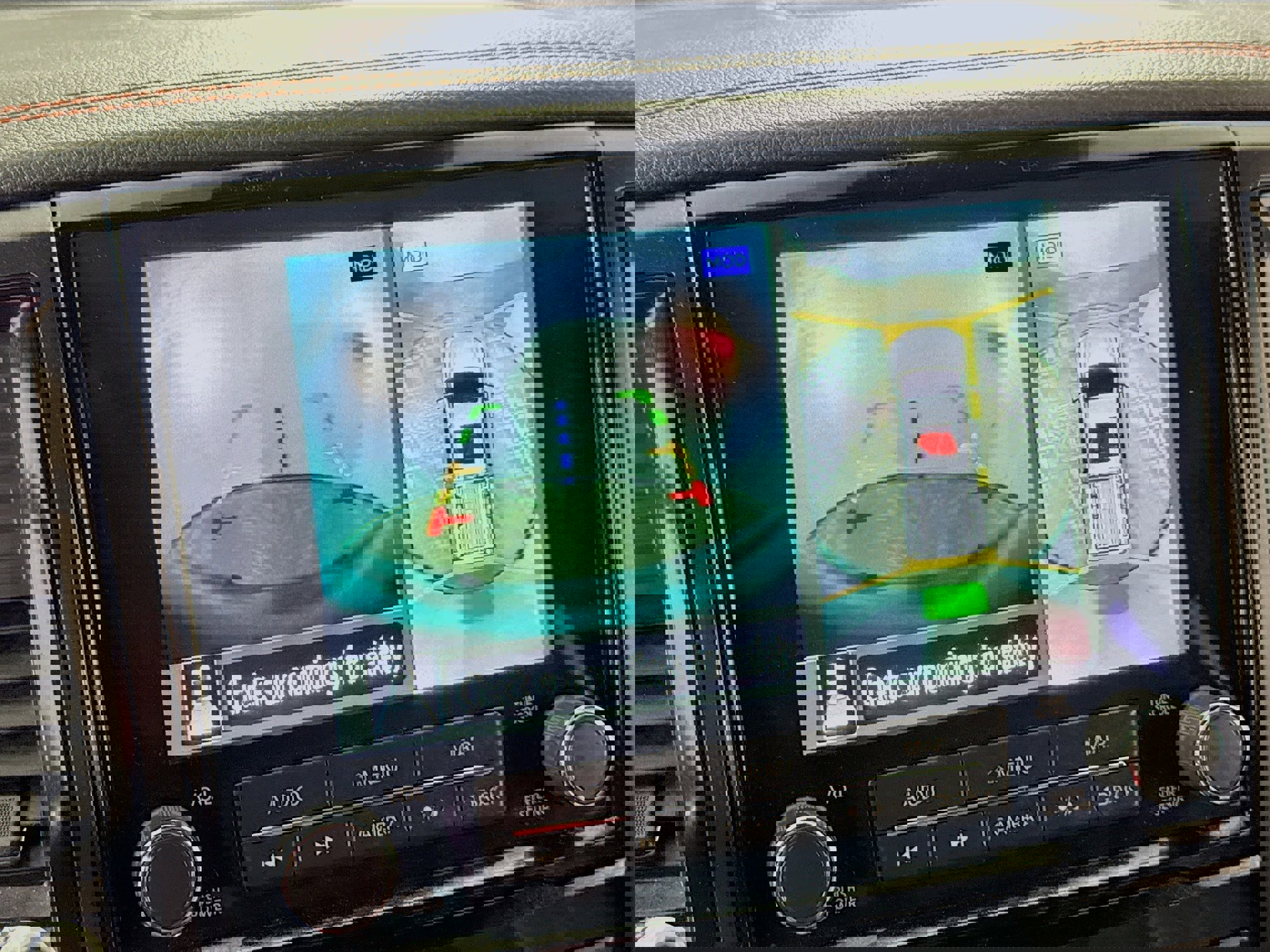 Used 2024 Nissan Titan PRO-4X w/ Pro-4x Convenience Package image 3