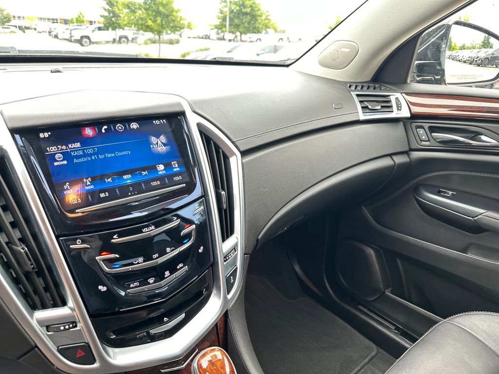 Used 2015 Cadillac SRX Luxury w/ Driver Awareness Package AWD/4WD image 23