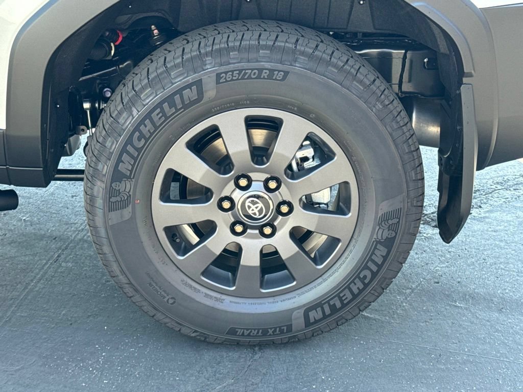 New 2027 Toyota Land Cruiser w/ Premium Package AWD/4WD image 18
