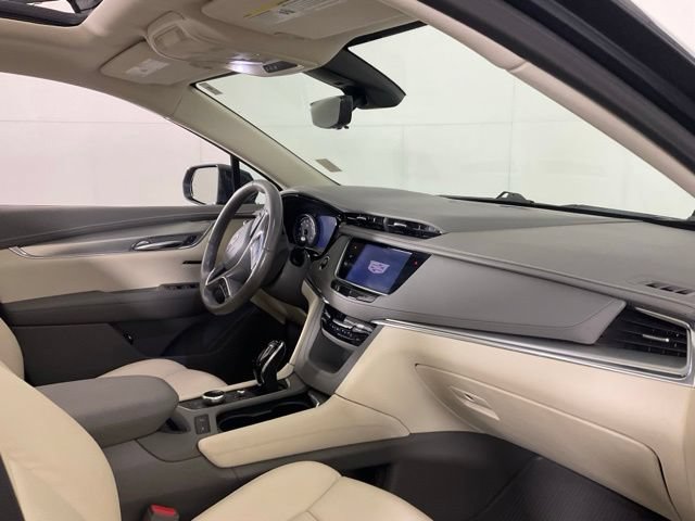 Used 2020 Cadillac XT5 Premium Luxury FWD image 26