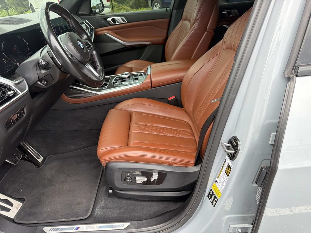 Used 2023 BMW X7 M60i w/ Executive Package AWD/4WD image 21