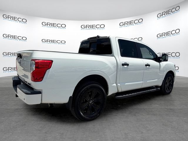 Used 2024 Nissan Titan SV w/ SV Convenience Package AWD/4WD image 7
