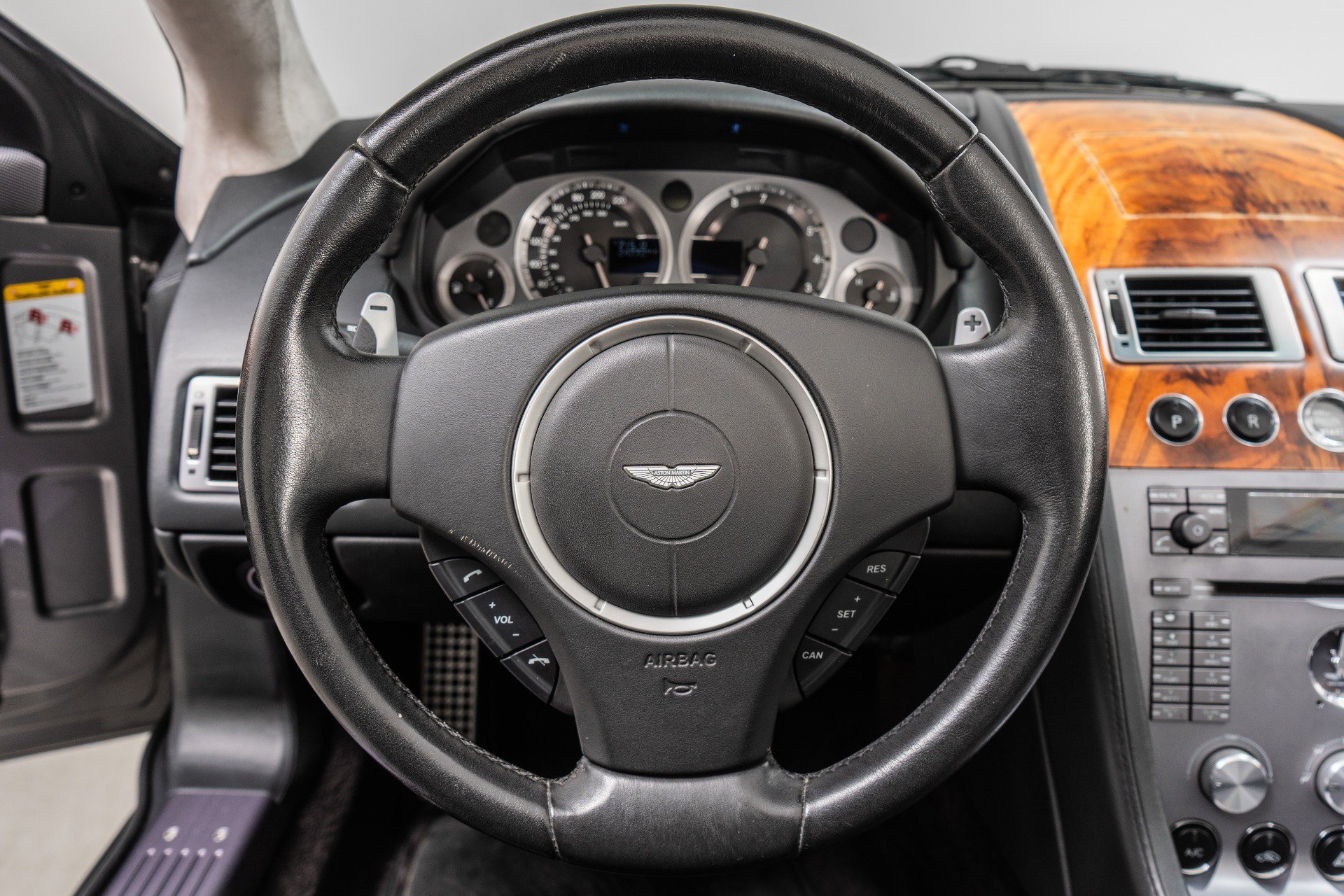 Used 2008 Aston Martin DB9 Volante RWD image 15