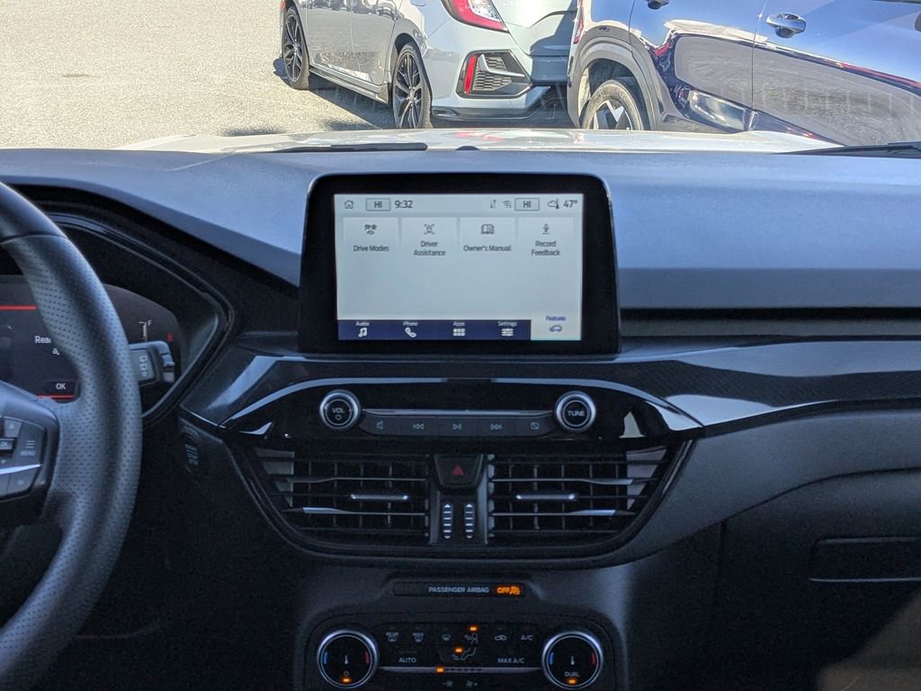 Used 2025 Ford Escape ST-Line image 17