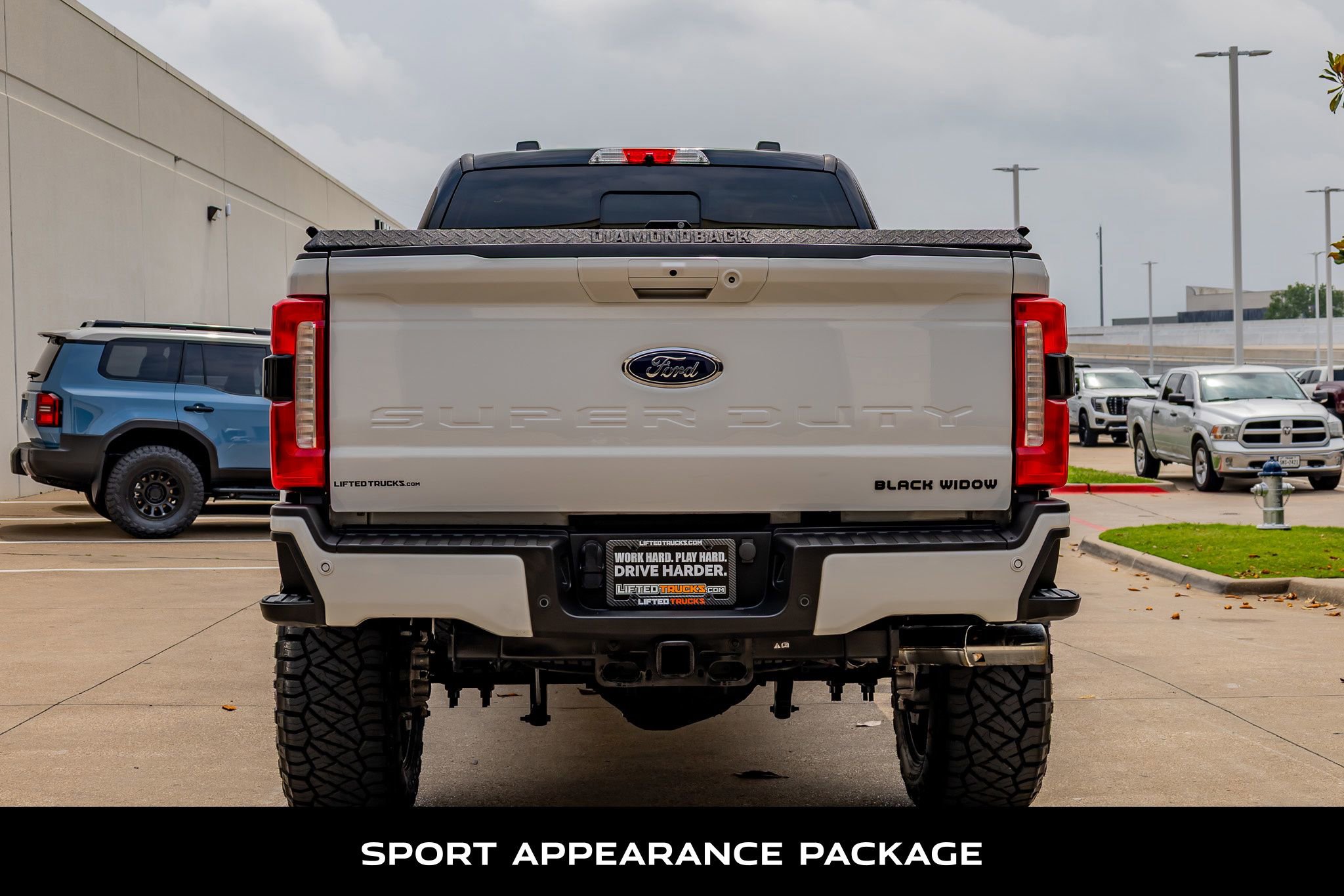 Used 2024 Ford F250 Lariat w/ Lariat Ultimate Package AWD/4WD image 7