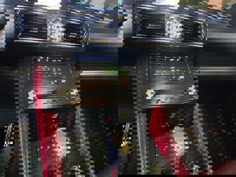 Used 2017 Lexus RC 350 F Sport image 19