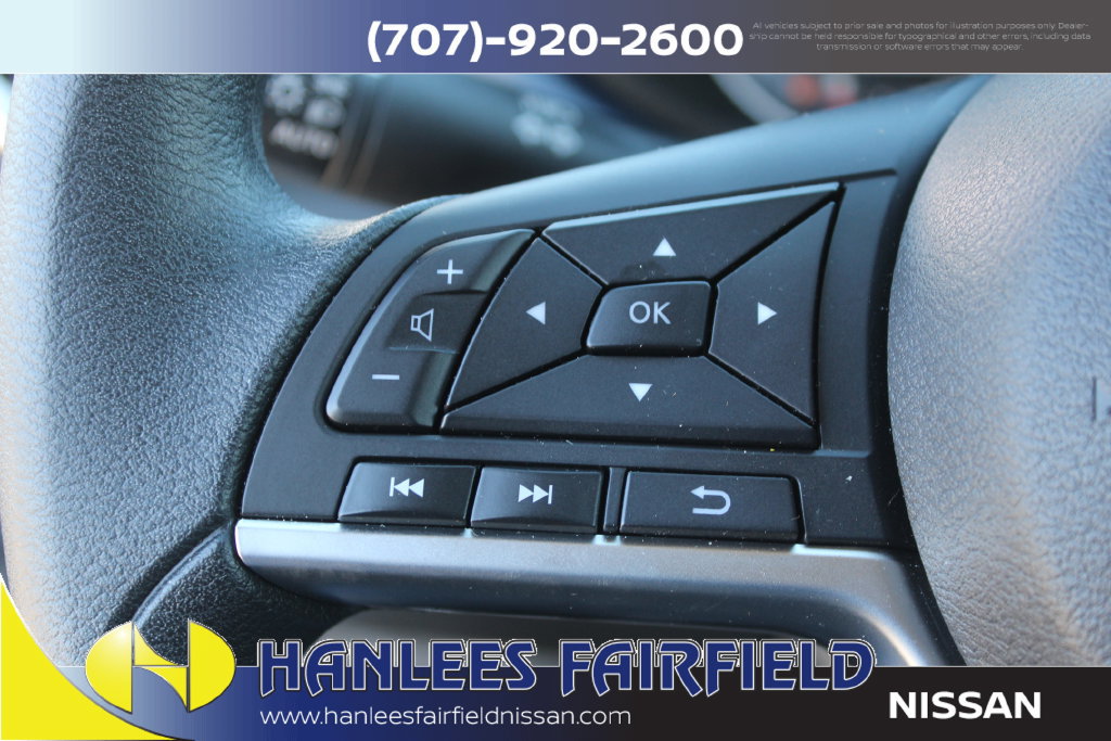 Used 2025 Nissan Versa SV w/ Trunk Package FWD image 25