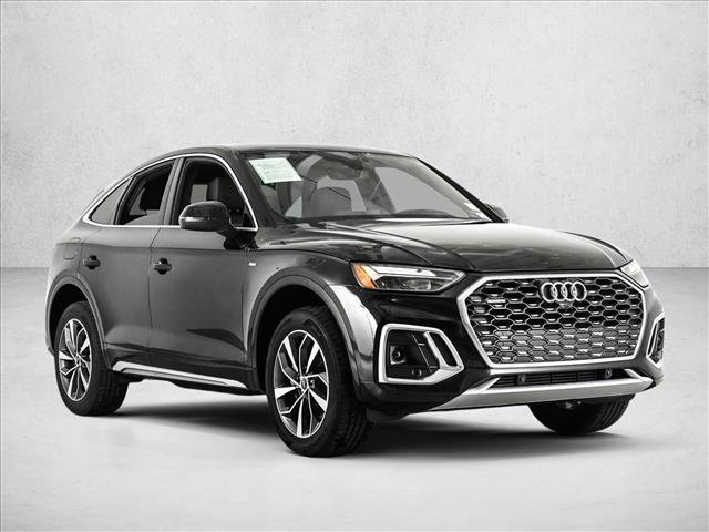 Certified 2023 Audi Q5 2.0T Premium w/ Convenience Package AWD/4WD image 3