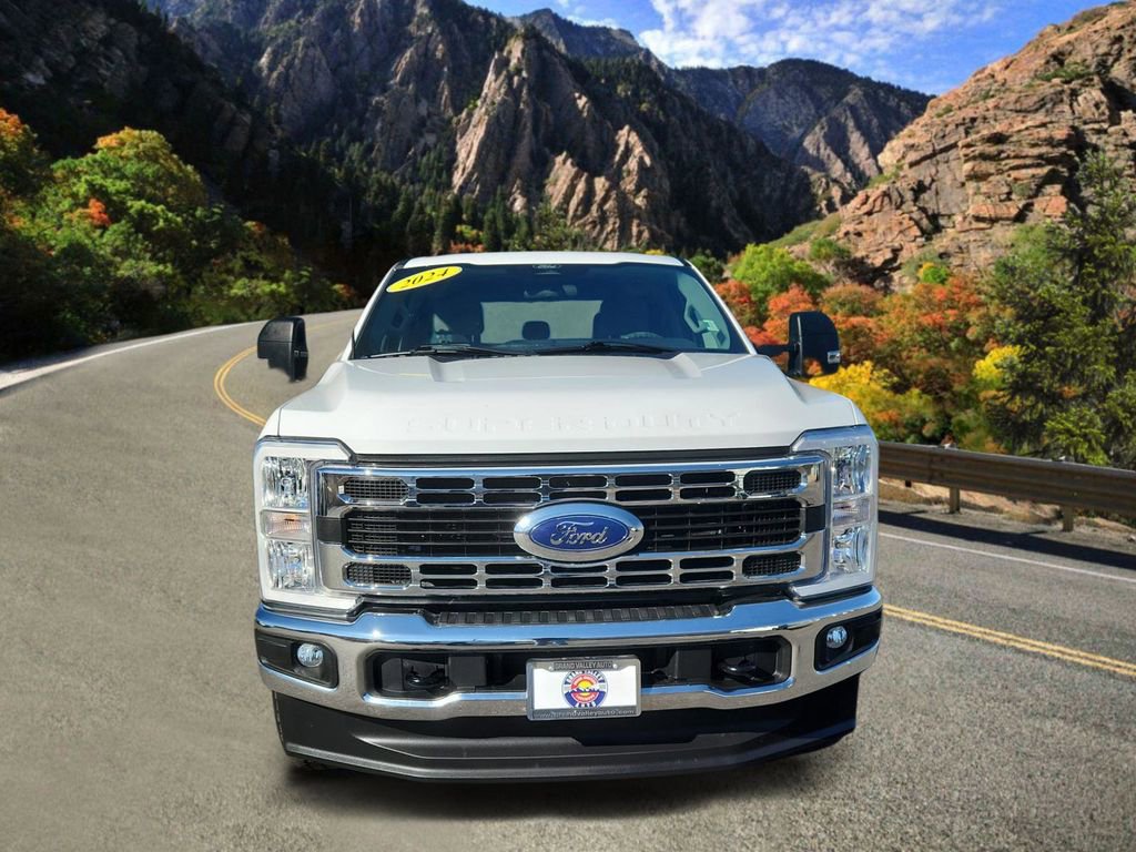 Used 2024 Ford F250 XLT w/ FX4 Off-Road Package image 6