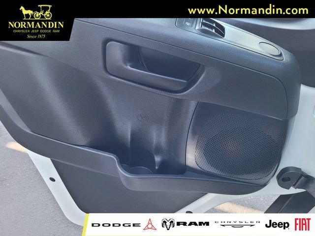 Used 2025 RAM ProMaster 2500 w/ U-Haul Equipment Group FWD image 15