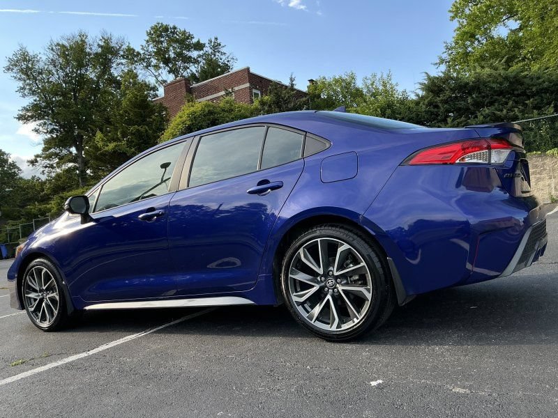 Used 2022 Toyota Corolla SE FWD image 7