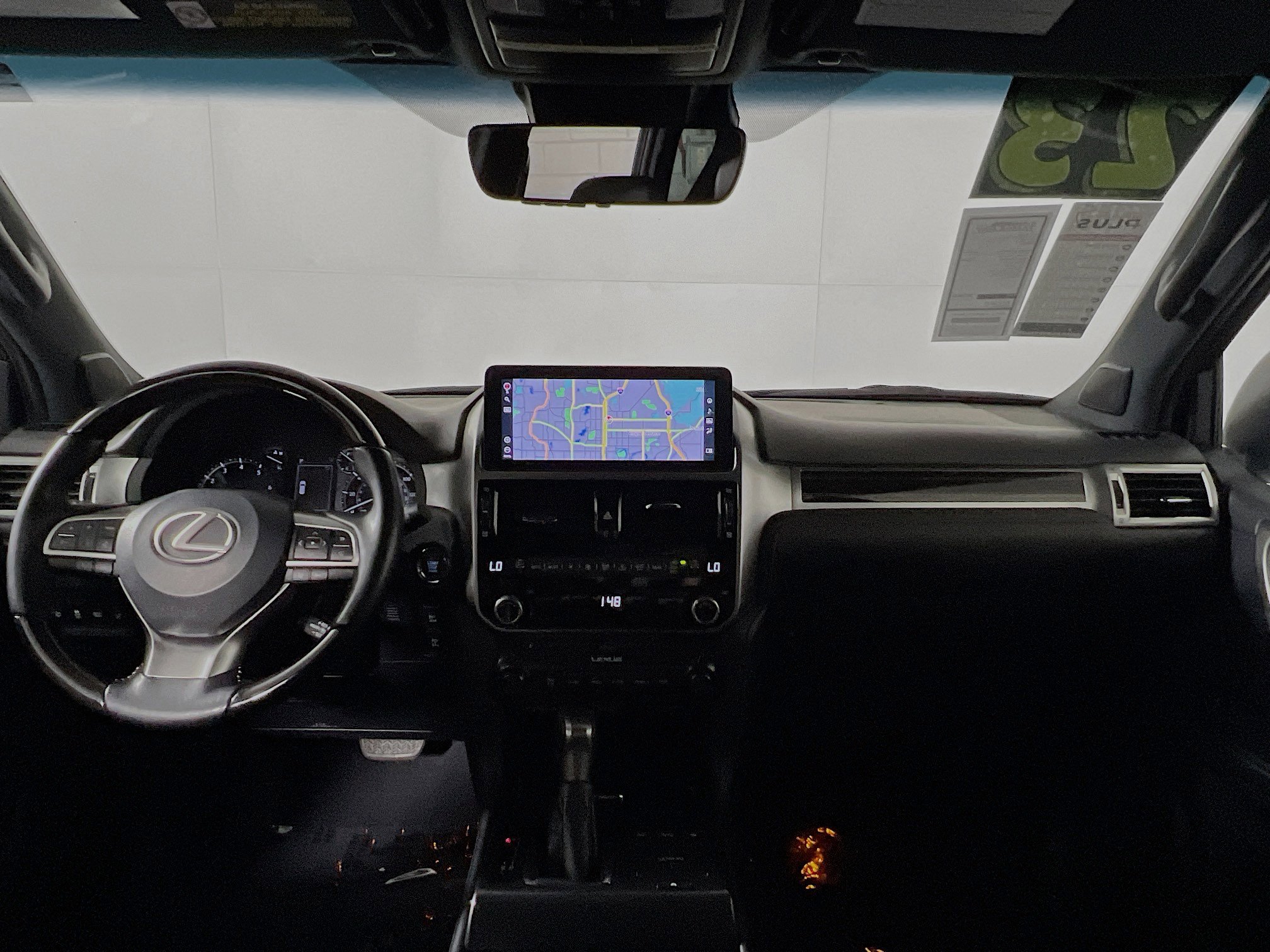 Used 2023 Lexus GX 460 Premium w/ Accessory Package image 30