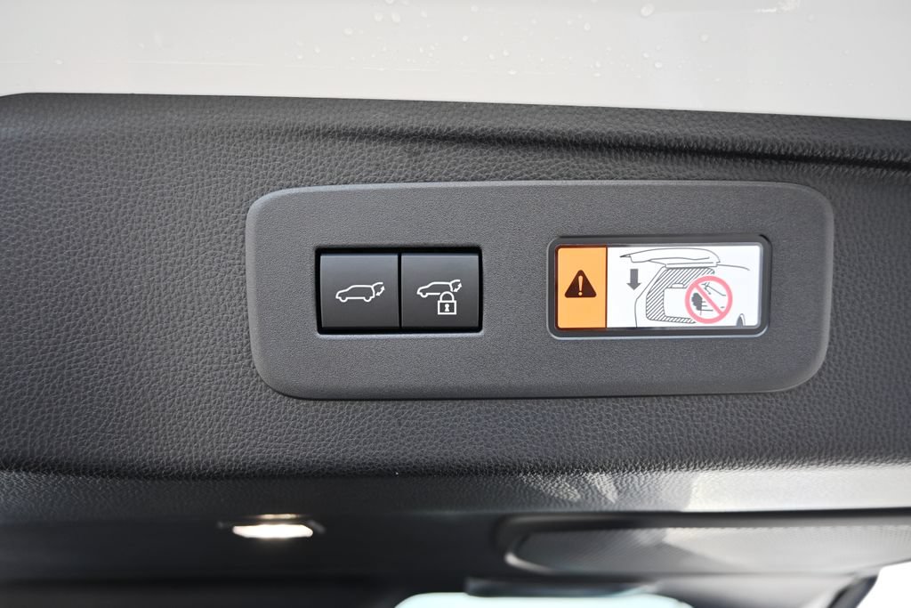 New 2027 Toyota Land Cruiser w/ Premium Package AWD/4WD image 8