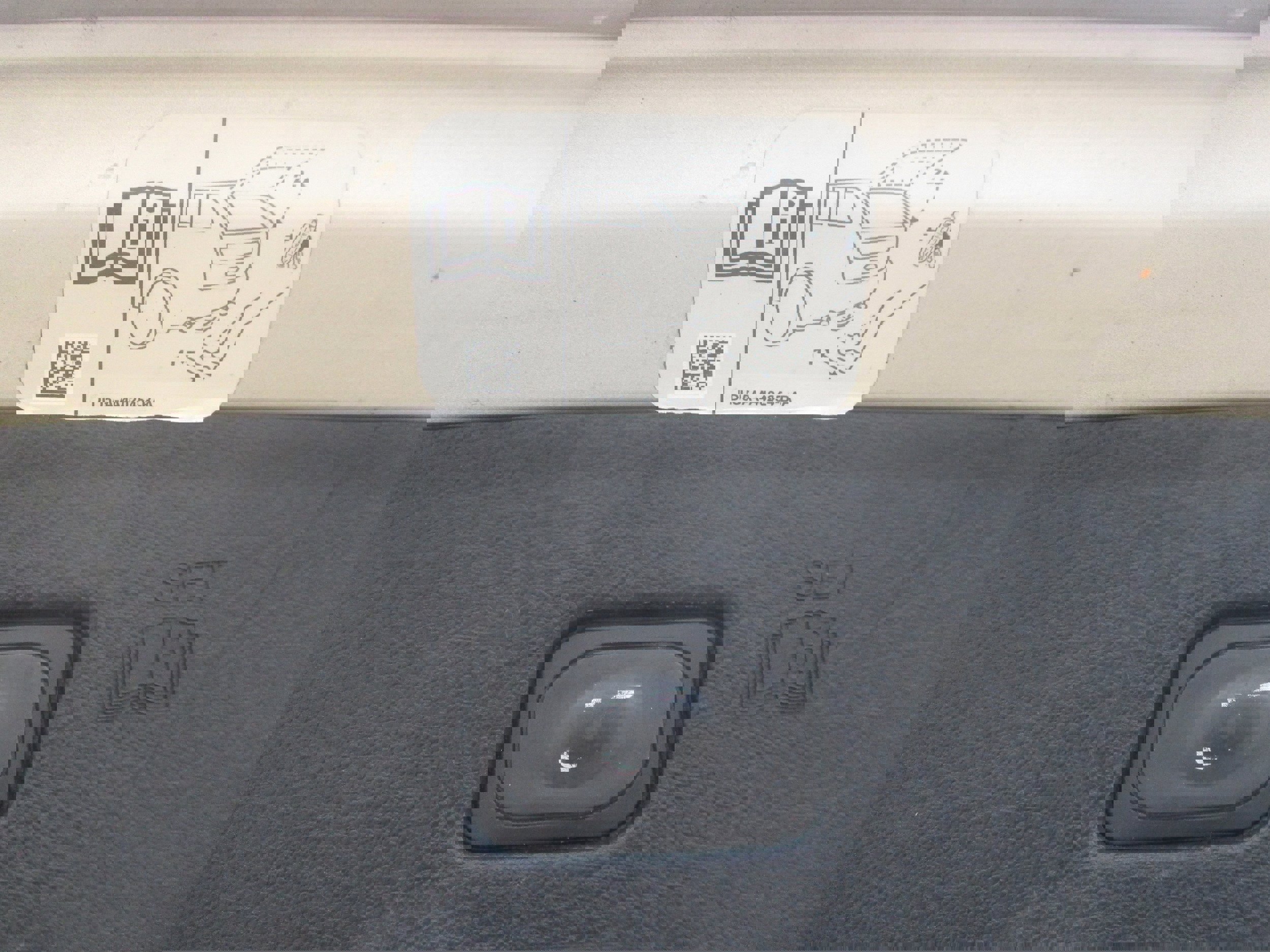 Used 2017 Ford Edge Titanium w/ Cold Weather Package FWD image 17