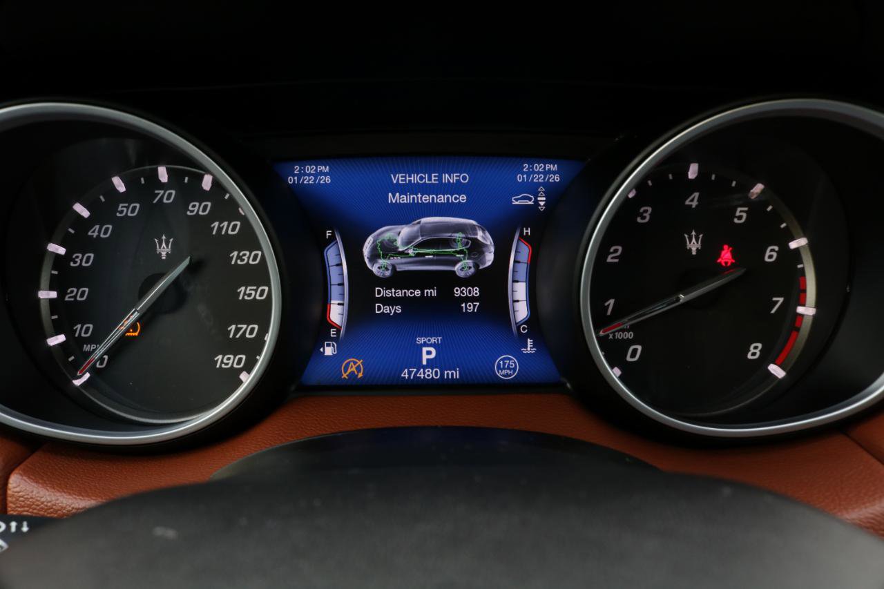 Used 2020 Maserati Levante image 33