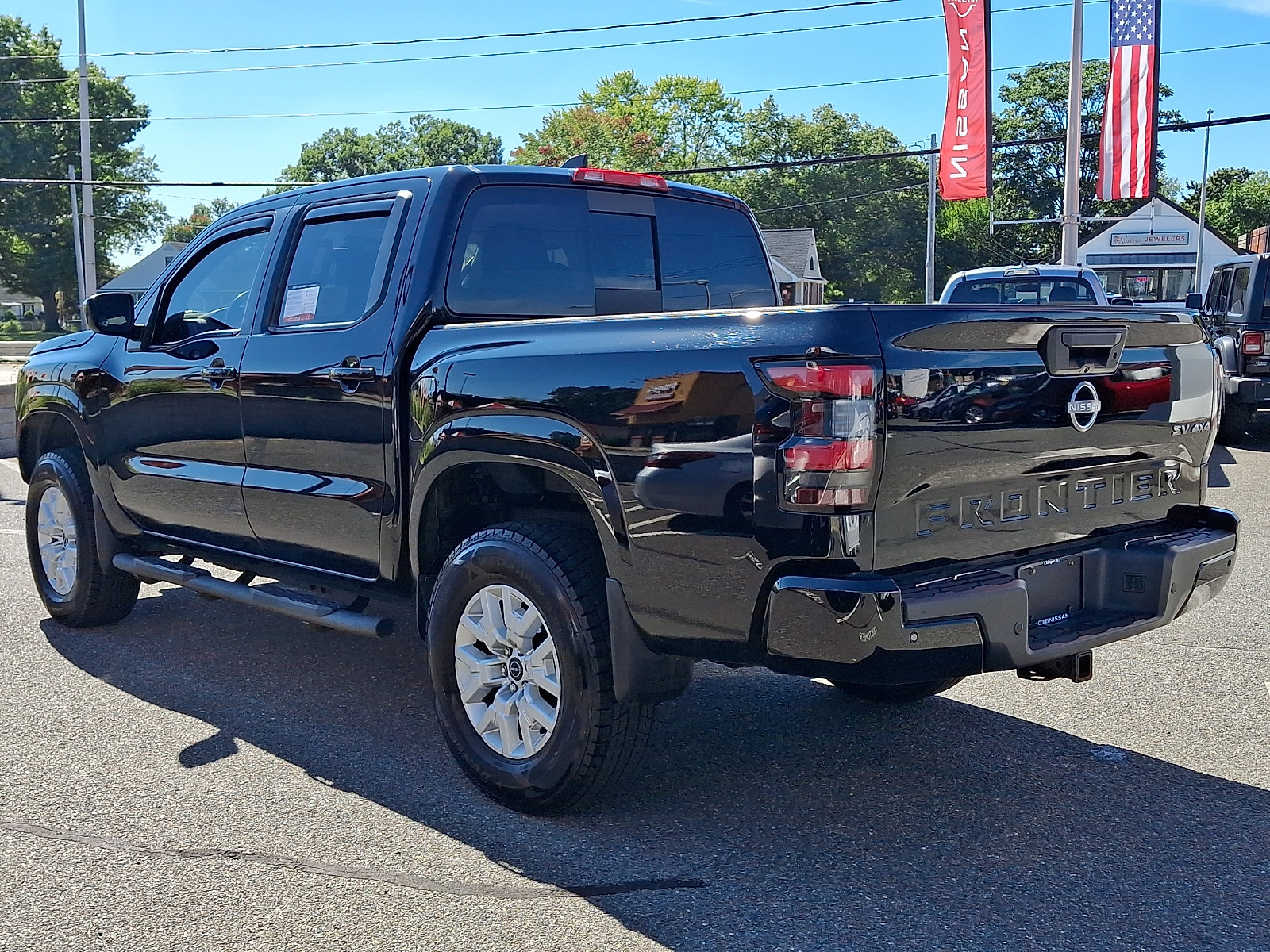 Used 2024 Nissan Frontier SV w/ SV Convenience Package AWD/4WD image 4
