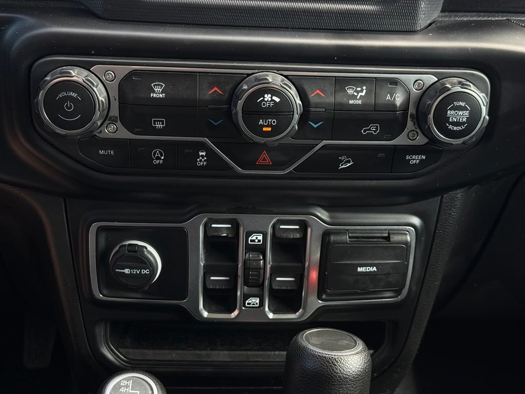 Used 2020 Jeep Wrangler Unlimited Sport AWD/4WD image 40