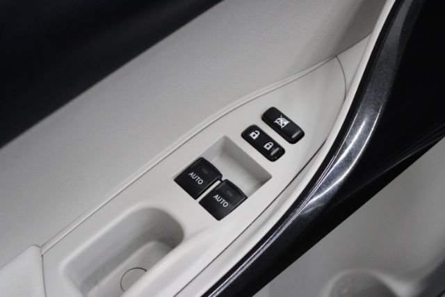 Used 2014 Scion iQ FWD image 8
