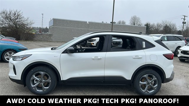 New 2026 Ford Escape ST-Line w/ Tech Pack #1 image 3