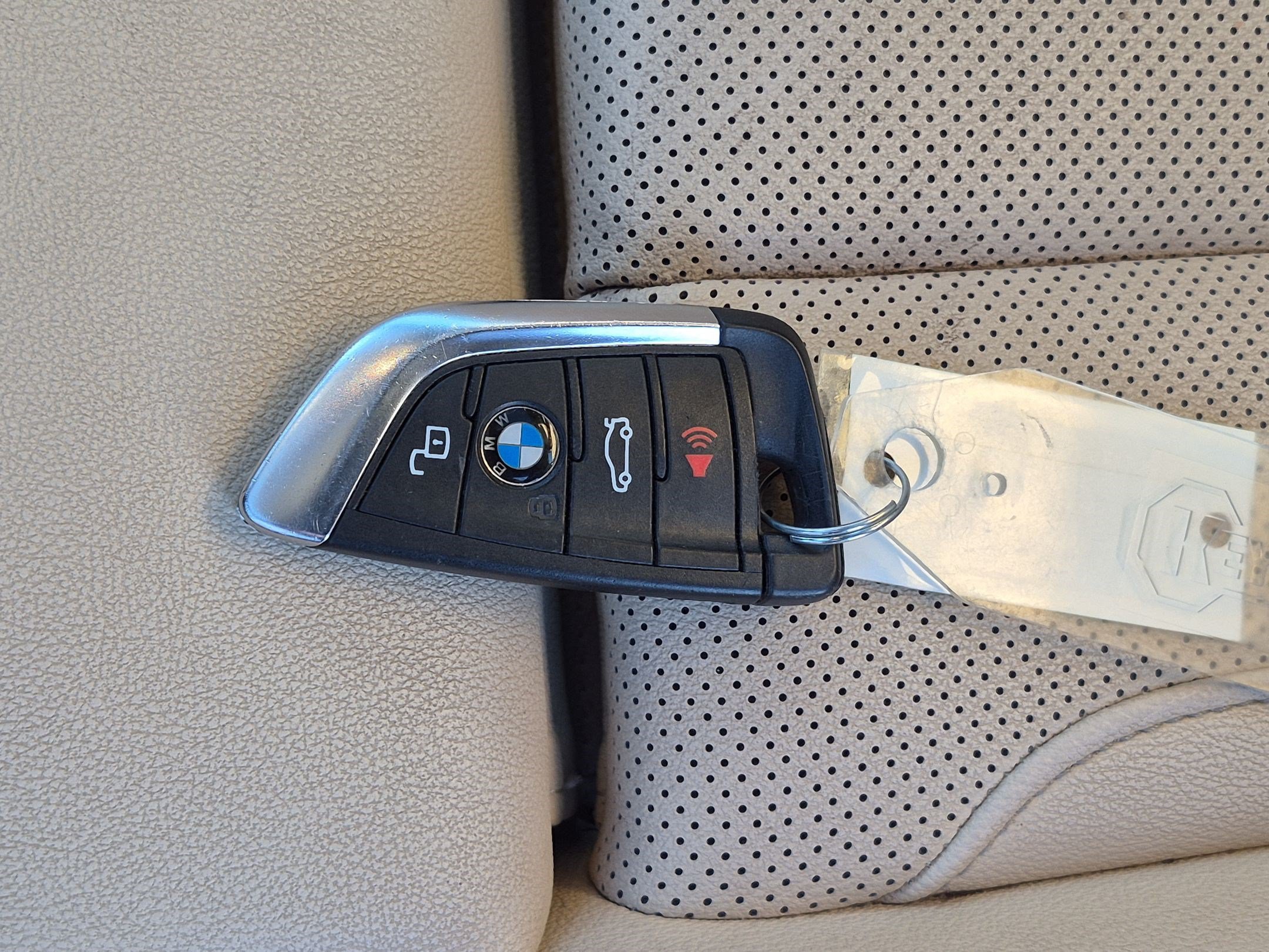 Certified 2024 BMW i4 eDrive35 w/ Premium Package RWD image 33