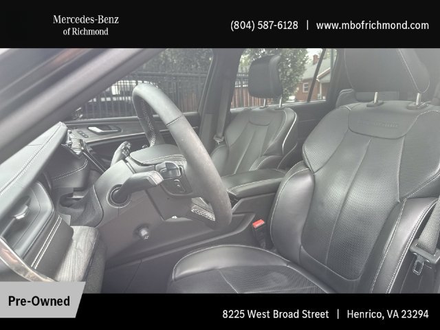 Used 2023 Jeep Grand Cherokee L Overland w/ Luxury Tech Group IV AWD/4WD image 14