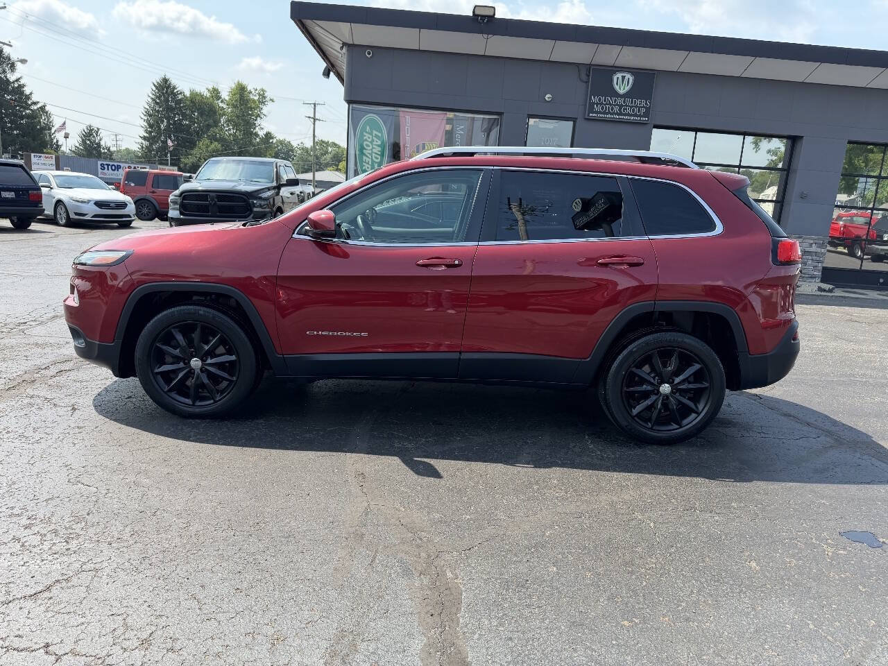 Used 2014 Jeep Cherokee Limited FWD image 3
