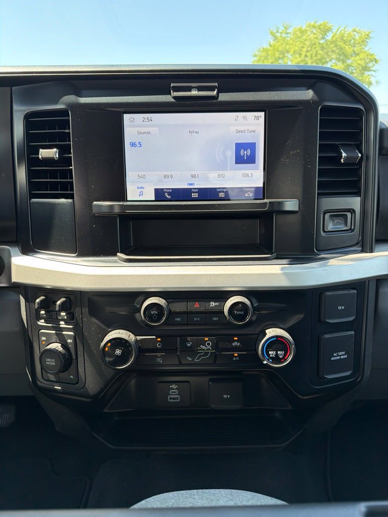 Used 2025 Ford F250 XLT AWD/4WD image 19